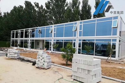 山東中科打包箱——彩鋼住人集裝箱屋價格解析